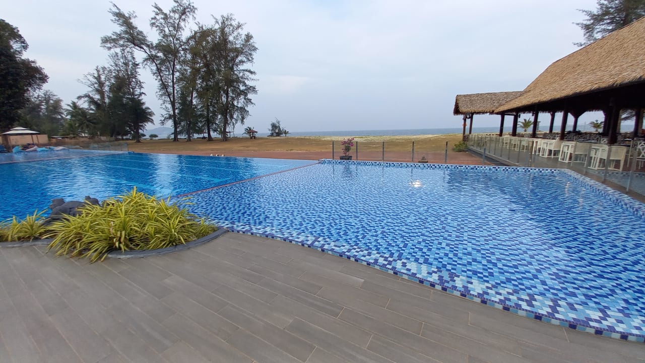 Pool Hotel Holiday Villa Beach Resort Cherating