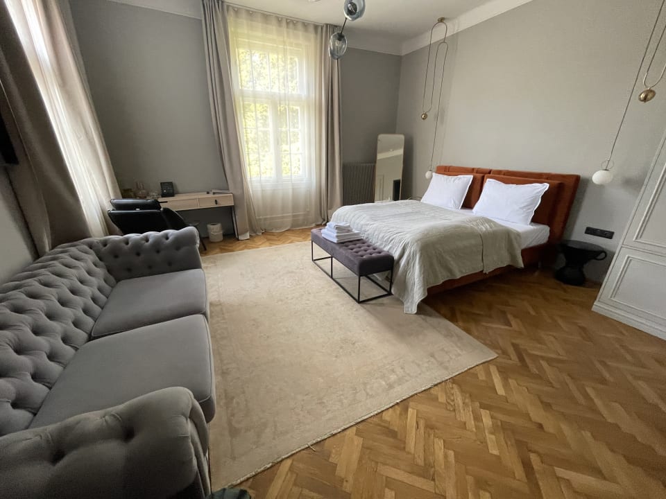 Zimmer Nest - Urban Rooms