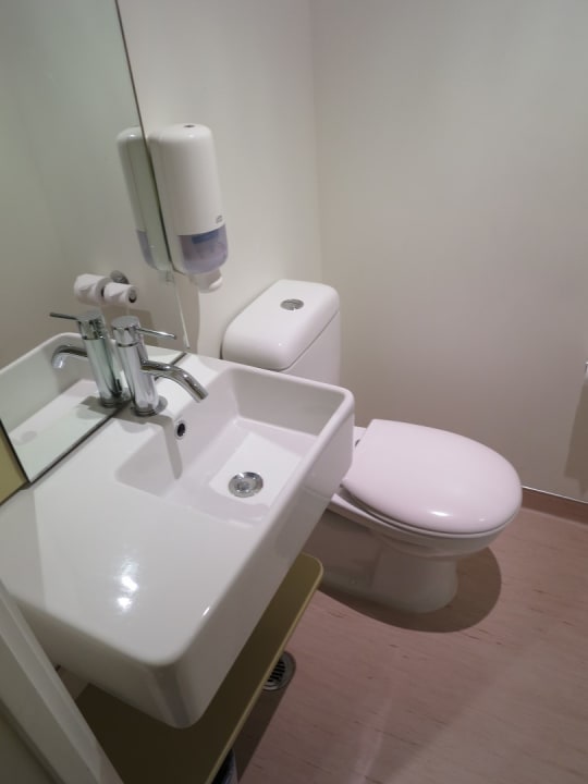 Zimmer Ibis budget Auckland Airport