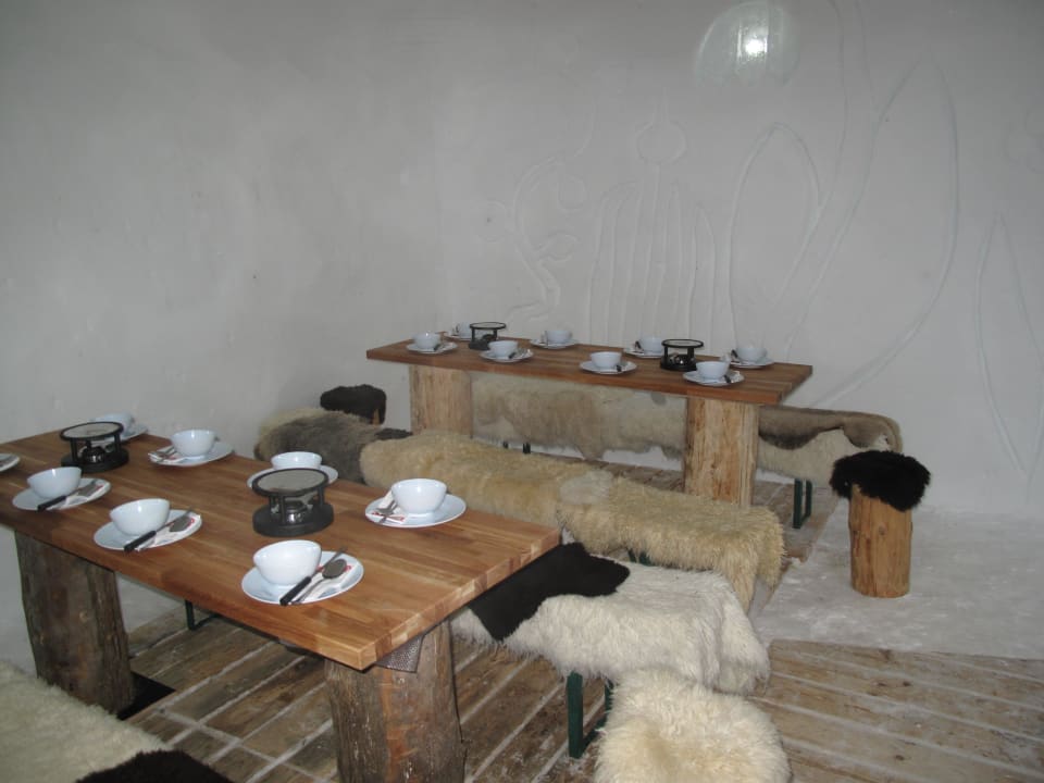 Essbereich Iglu-Dorf Zugspitze