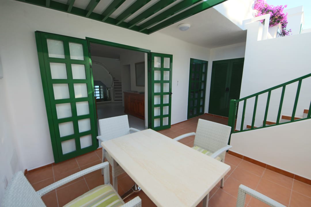 Zimmer IVV.SL Ferienhaus Vieja 9