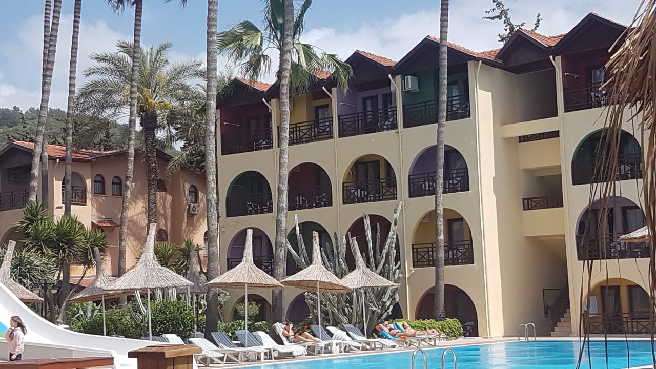 Außenansicht Green Paradise Beach Hotel