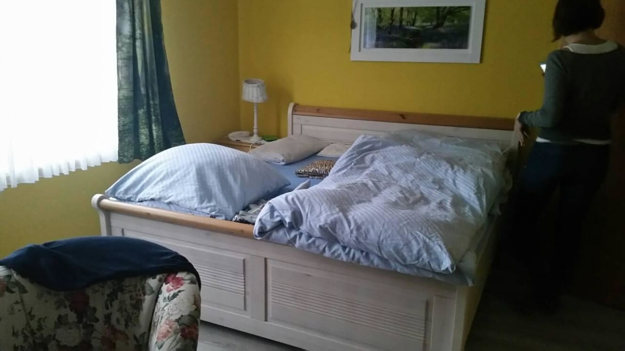 Eigentlich schönes Bett Hotel Wolfsschlucht