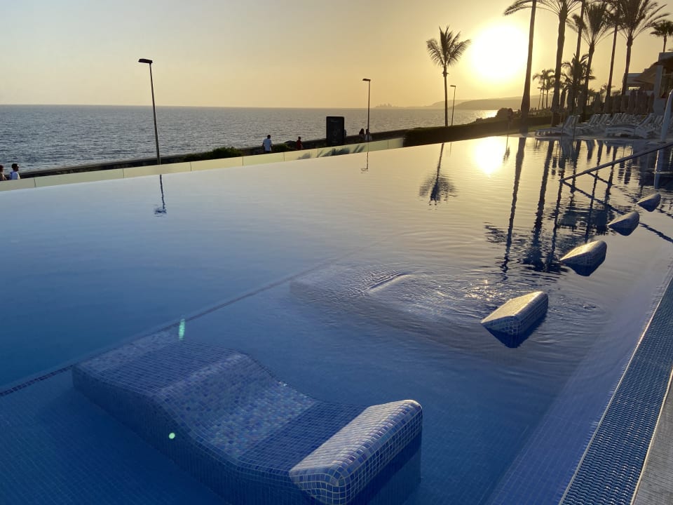 Pool Hotel Riu Palace Meloneras