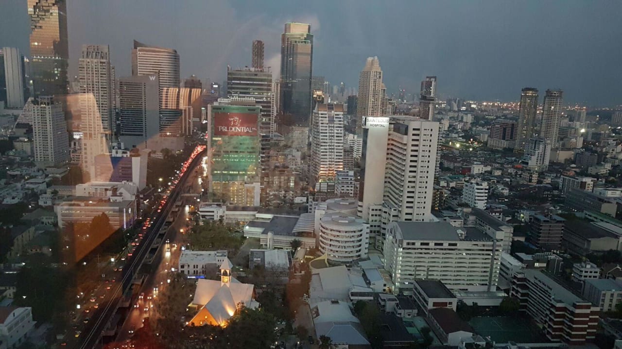 Aussicht Executiv Lounge Eastin Grand Hotel Sathorn