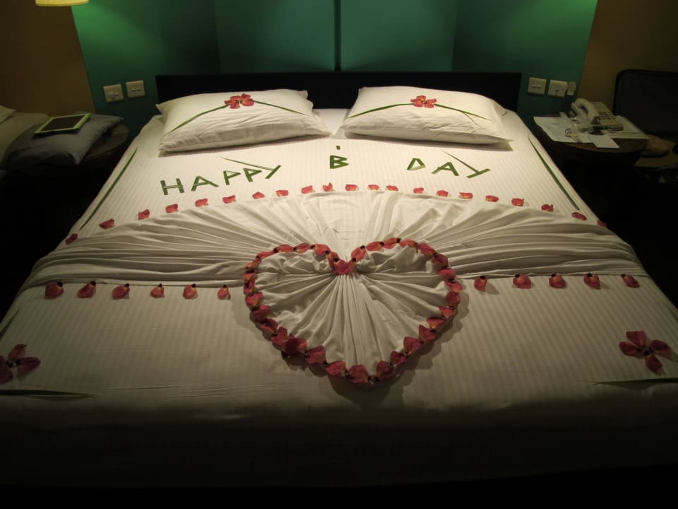 Am Geburtstag Adaaran Select Meedhupparu Island Resort - Premium All Inclusive