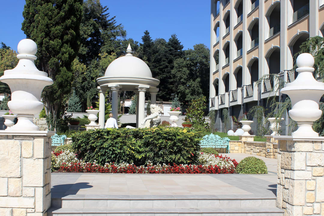 Gartenanlage Astor Garden Hotel