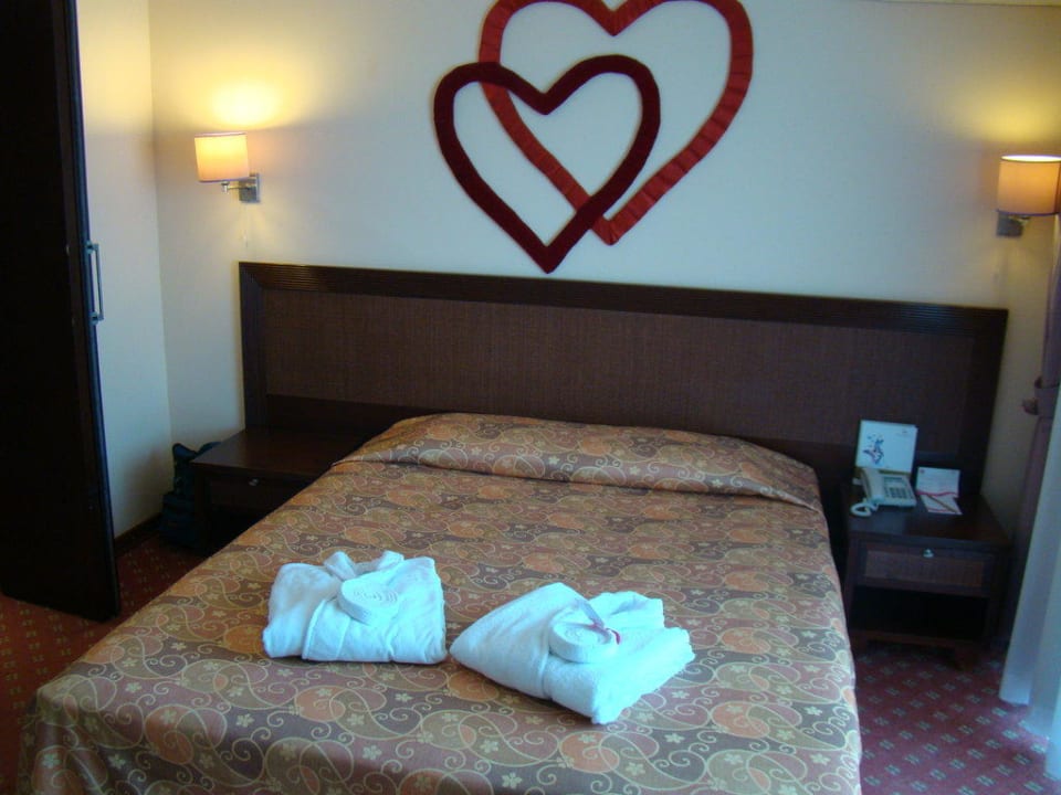 Ložnice Papillon Ayscha