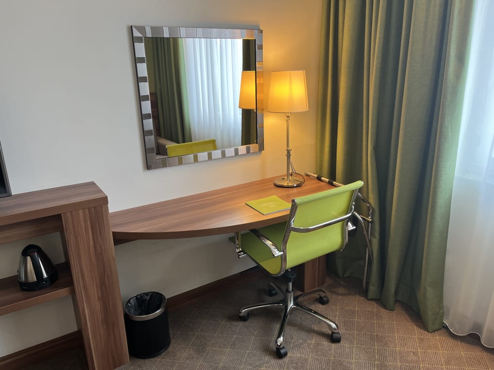 Zimmer Hampton by Hilton Frankfurt City Centre East