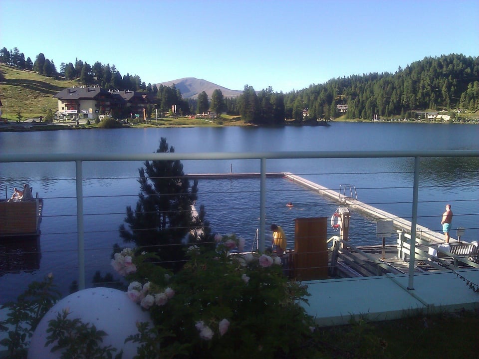 Das Schwimmbad im See Hotel Hochschober