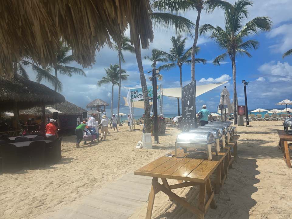 Strand Dreams Dominicus La Romana
