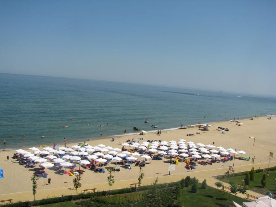 Widok z tarasu Sol Luna Bay