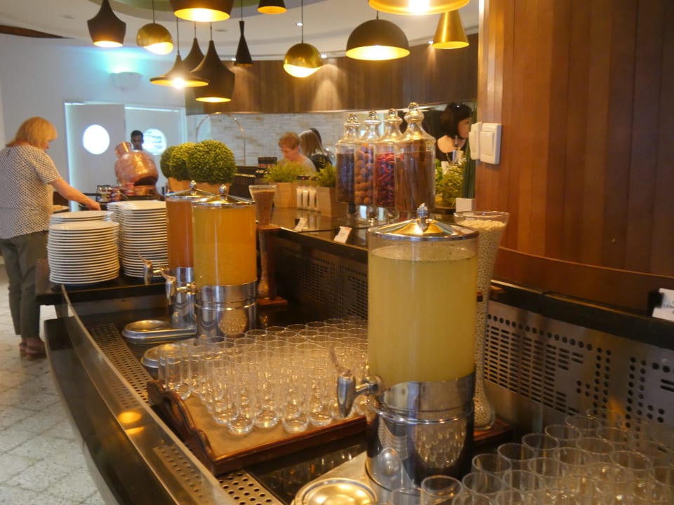 Gastro Fujairah Rotana Resort & Spa