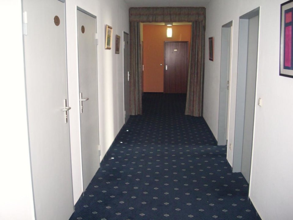 Flur Hotel Stadt Hamburg Saarbrücken