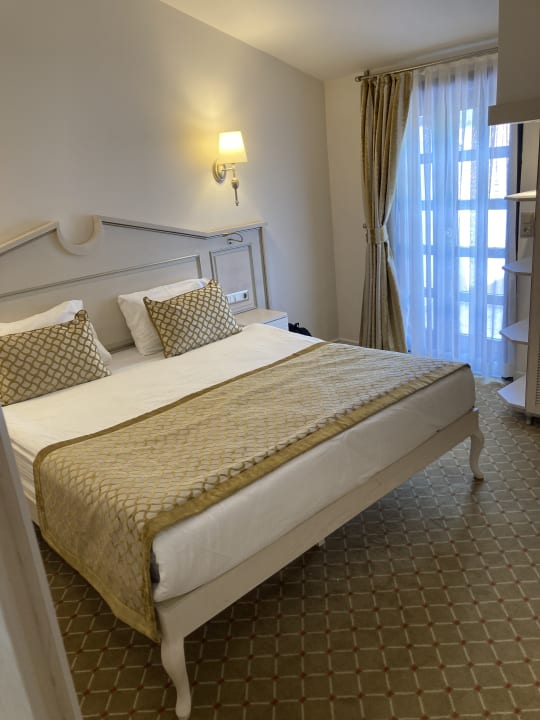 Zimmer Starlight Resort Hotel