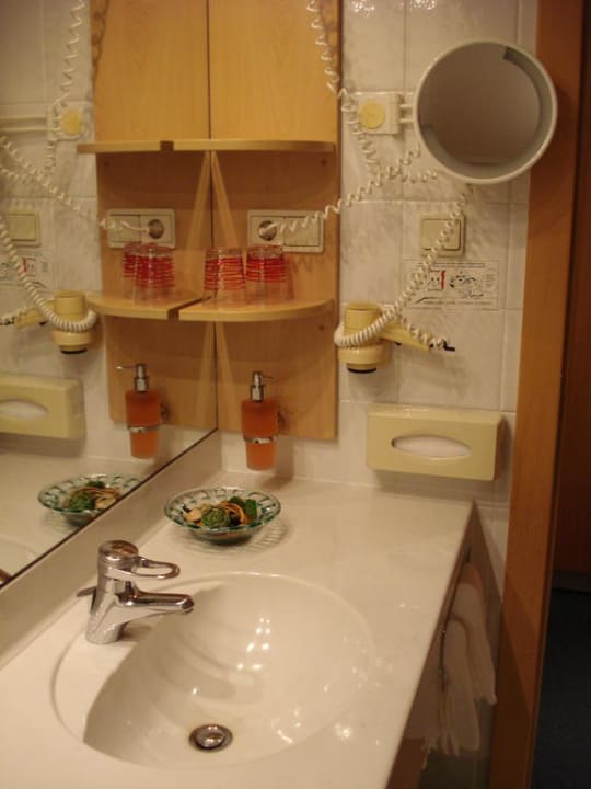 Badezimmer Lindenhof Pure Luxury & Spa DolceVita Resort