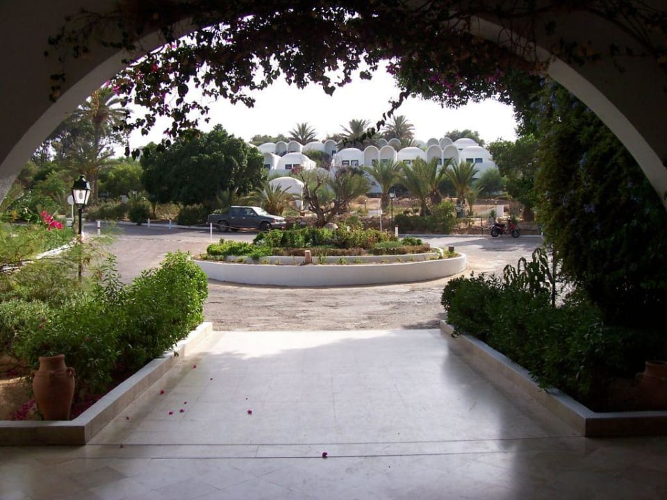 Ausgang aus der Rezeption Hotel Sangho Club Zarzis