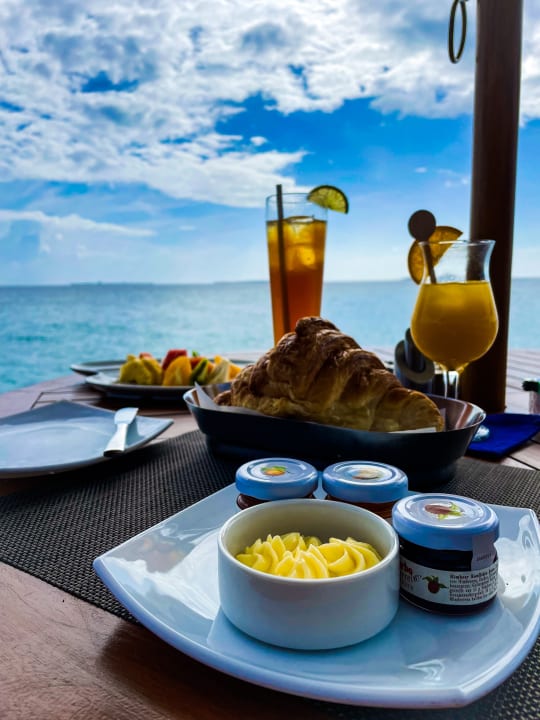 Gastro Adaaran Select Meedhupparu Island Resort - Premium All Inclusive