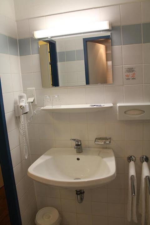 Unser Bad AllYouNeed Hotel Vienna2