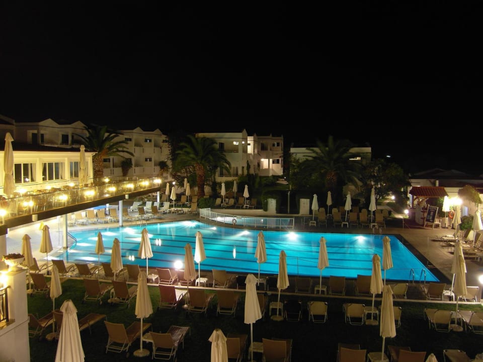 Basen nocą AluaSoul Zakynthos - Adults only