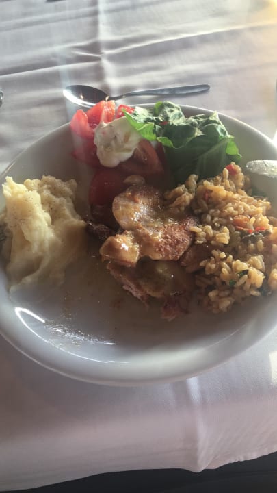 Restaurant HARPIN Happy Days Beach Hotel