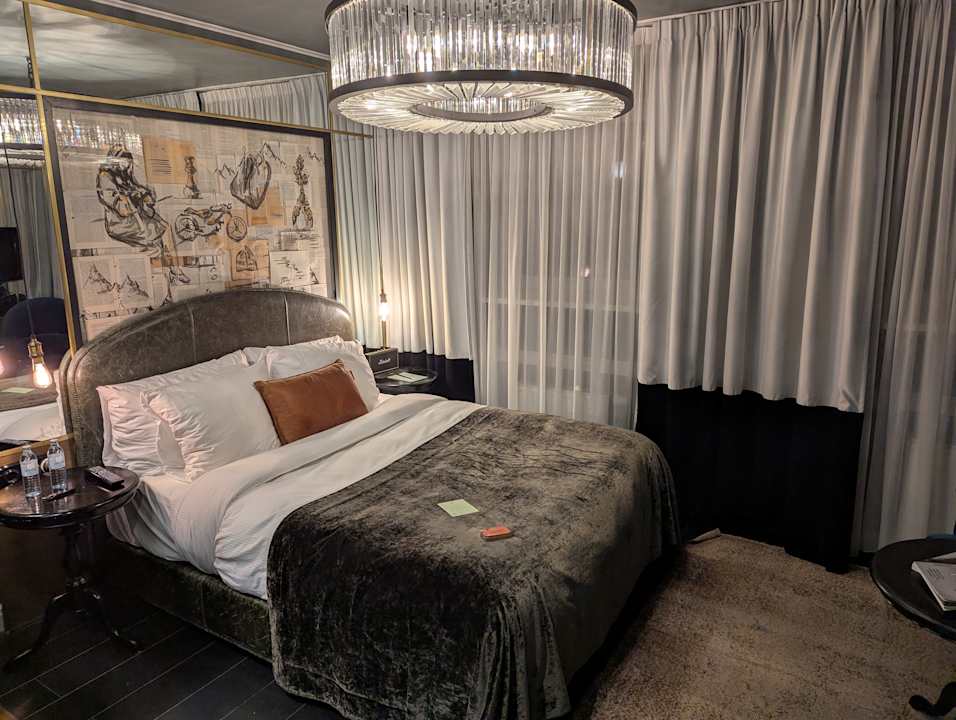 Zimmer Sir Savigny Hotel, part of Sircle Collection