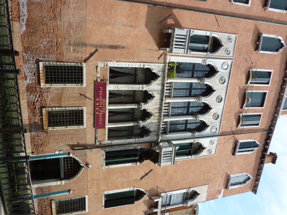 Abendliches Check-In im Palazzo Priuli Casa Nicolo Priuli