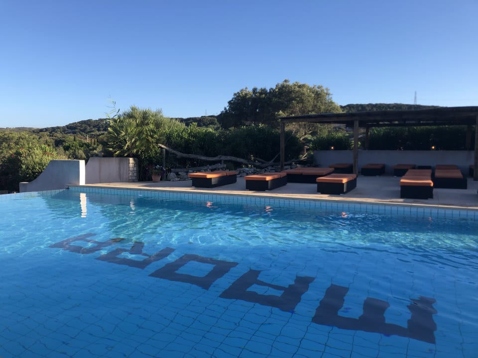 Pool Hotel Maora Village