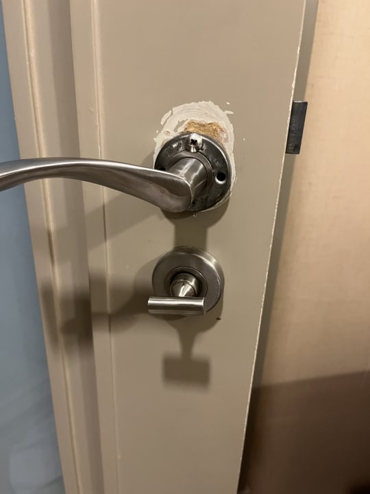 Zimmer Well Palace Side