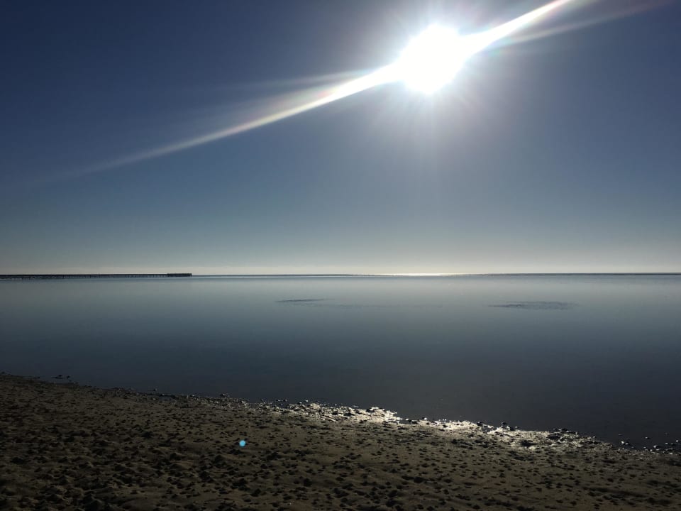 Meer morgens um 5:30 Uhr Casa Mare Resort