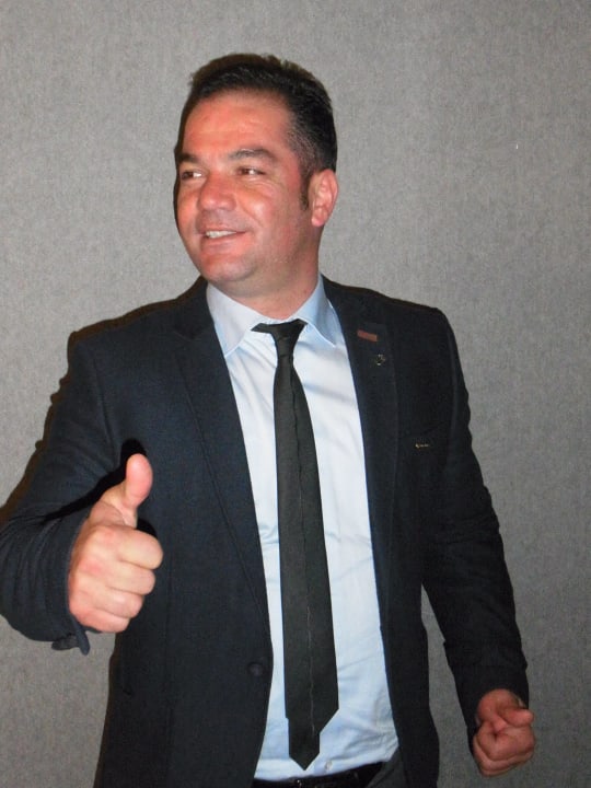 Service - Manager Hotel Grand Side