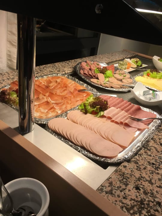 Frühstücksbuffet / Aufschnitte Hotel Schepers