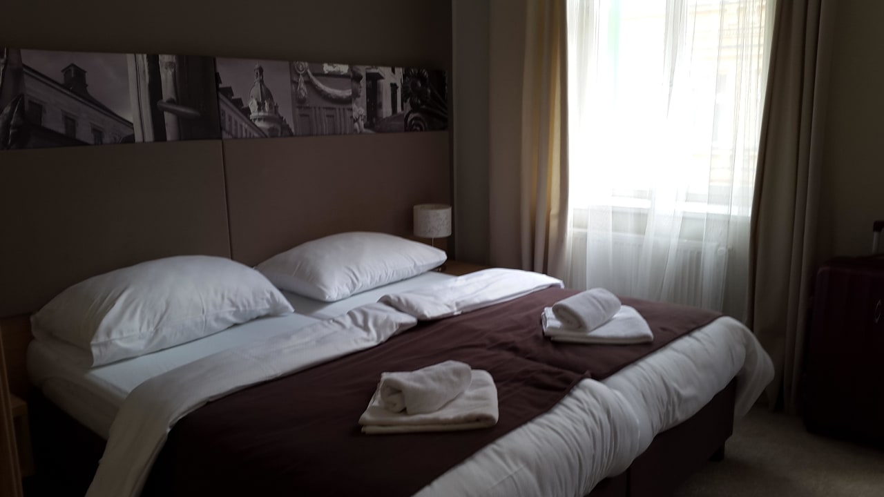 Zimmer  Hotel Three Crowns Prag