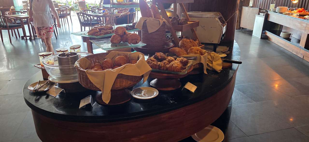 Gastro Candi Beach Resort and Spa