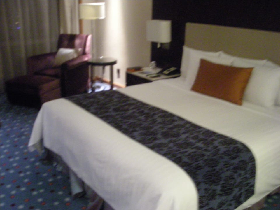 Bett Hotel Courtyard by Marriott Suzhou