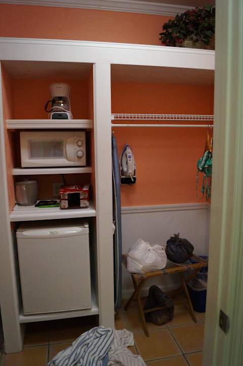 Kühlschrank und Mikrowelle Hotel Lemon Tree Inn