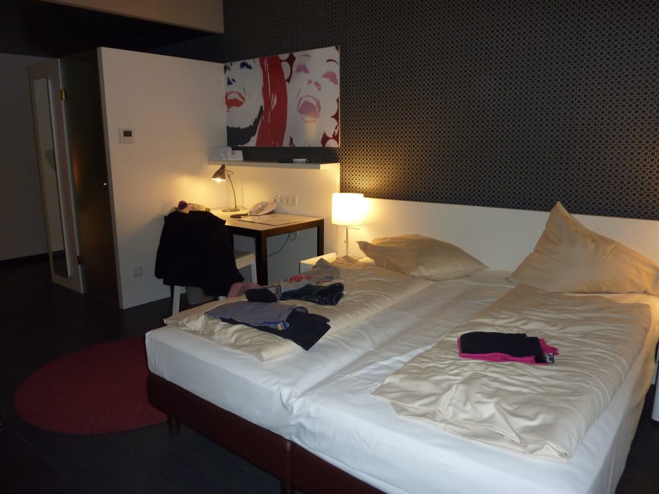 Blick ins Zimmer harry's home Dornbirn