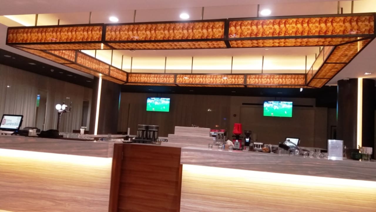 Garden Bar Happy Hour Hilton Garden Inn Ras Al Khaimah