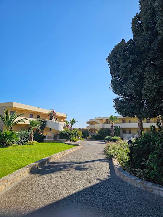 Gartenanlage Hotel Kalithea Horizon Royal