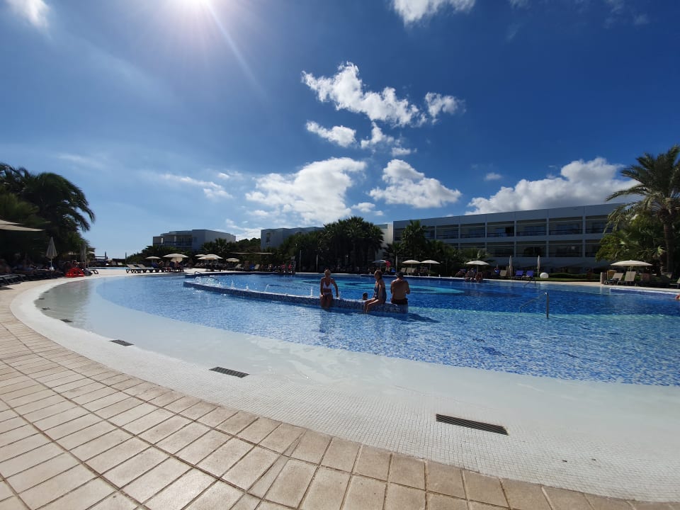Pool Grand Palladium Select Palace Ibiza