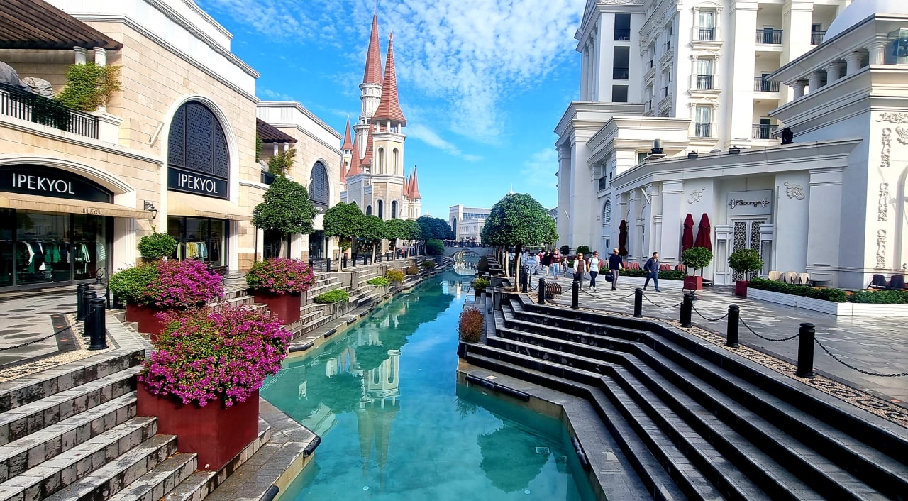 Außenansicht The Land of Legends Kingdom Hotel