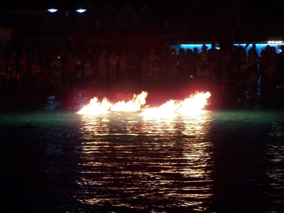 "Smoke on the water" beim türkischen Abend Asteria Family Resort Side