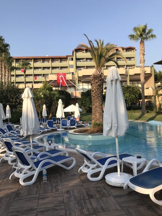 Pool Hotel Grand Side