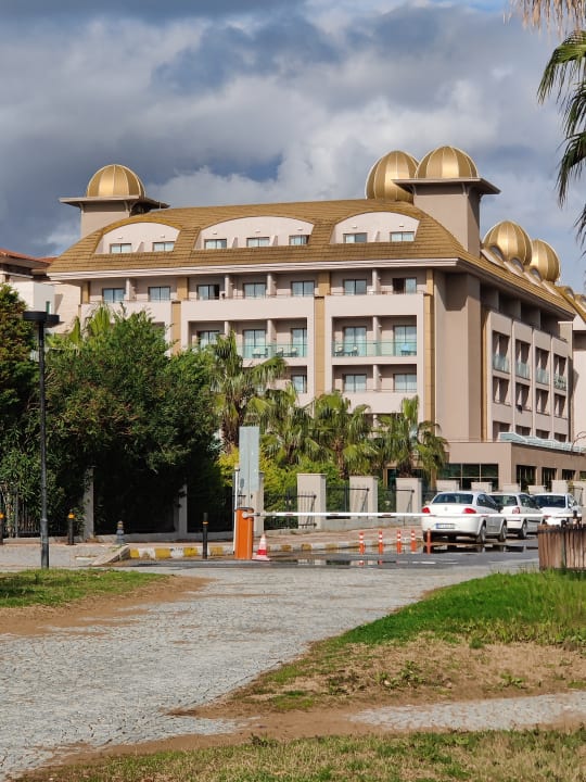 Außenansicht Aydinbey Kings Palace & Spa