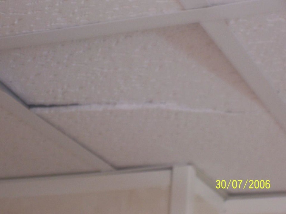 Deckenplatten im Bad Hotel Edén Palma Playa - Adults Only