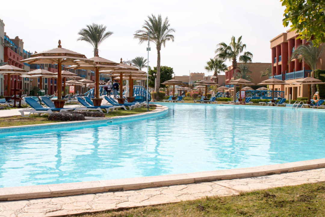 Pool Hotel Titanic Palace