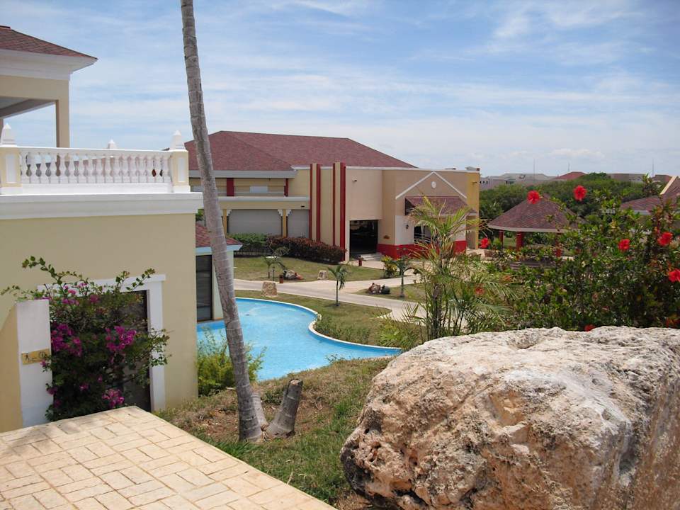 Neben dem Eingang Iberostar Origin Laguna Azul