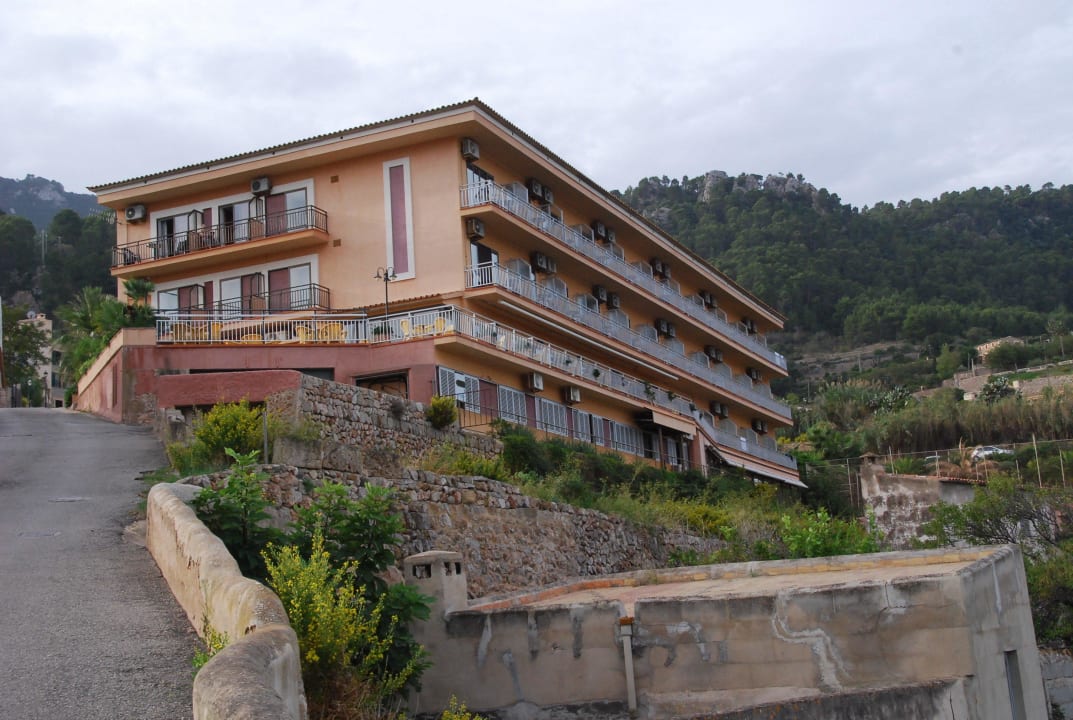 Hotelansicht von Süden Hotel Sa Coma de Banyalbufar