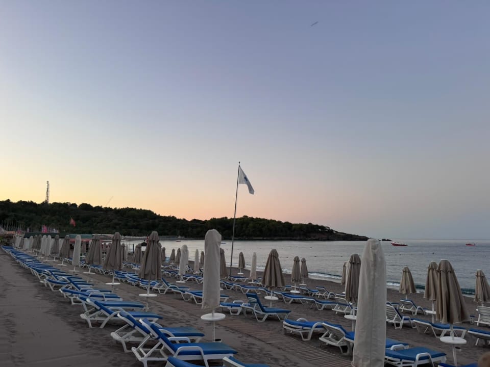 Strand Saphir Resort & Spa