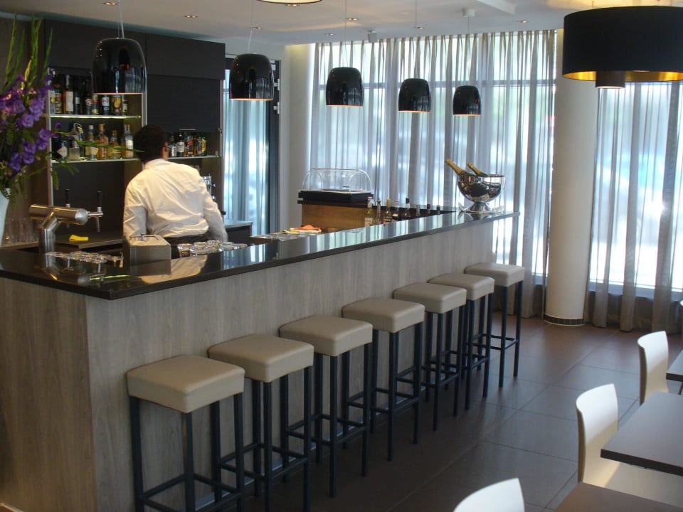 Lobbybar relexa hotel München